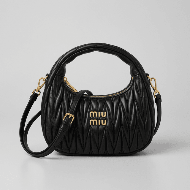 Miu Miu Wander Mini Matelassê Preta