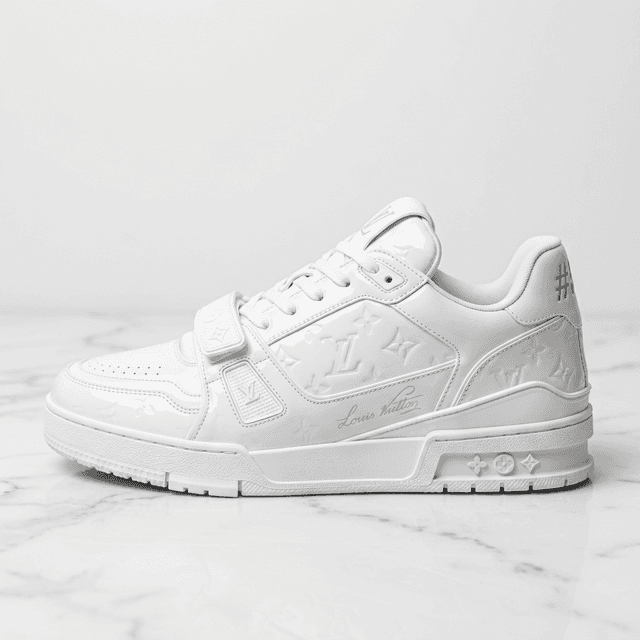 Tênis Louis Vuitton LV Trainer Triple White